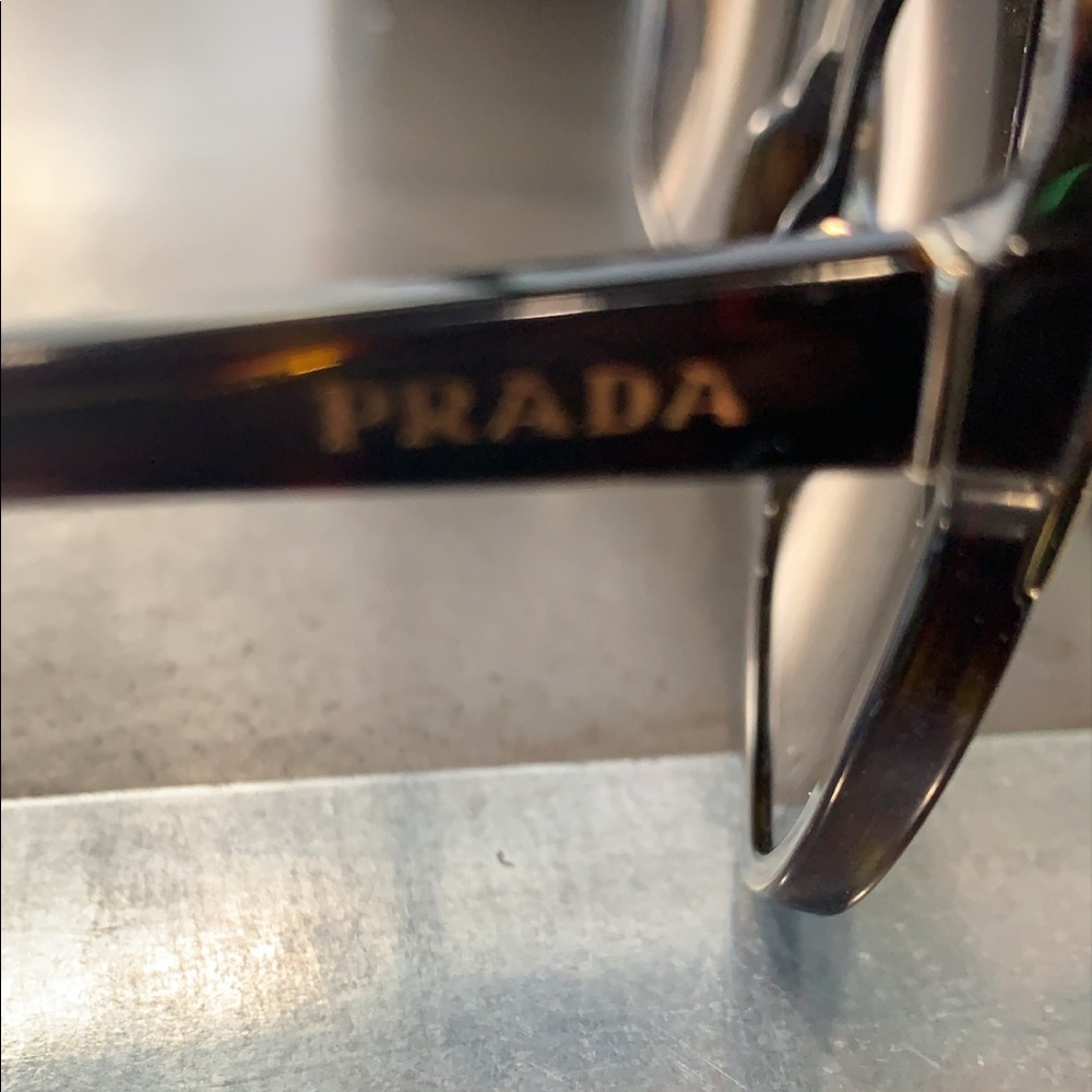 PRADA SUNGLASSES HAVANNA FRAMED POLARIZED